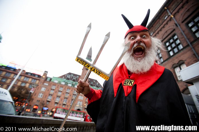 www.cyclingfans.net/images/2011_uci_road_worlds_copenhagen_didi_senft_el_diablo_devil1a.jpg